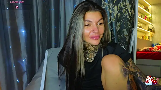 tattooedBabyy webcam