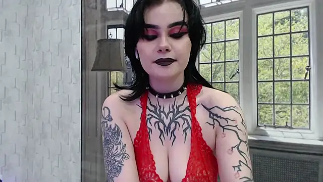 IntrigueYourDay webcam