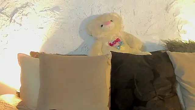 joselin_rouse webcam