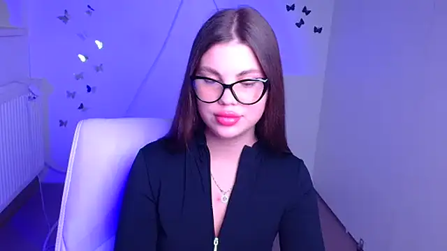 Violetta_Brilliant webcam