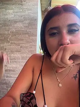 Nahomy_Harperr webcam