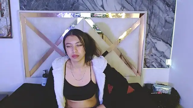 chloechainscs1 webcam