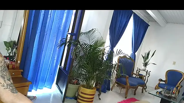 big_boobsmature webcam