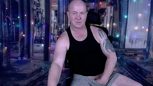 ManlyPrisonGuy webcam