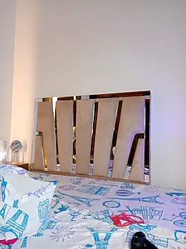 karliemoore - KarlieMoore's free webcam