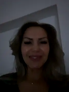 AnikaSunshine webcam