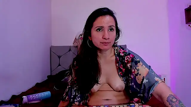 vanessabrown_ webcam