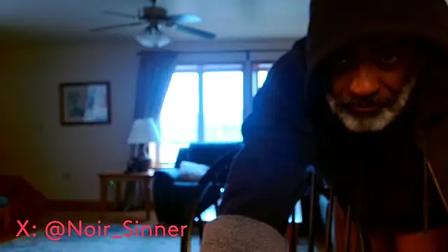 sinnernoir Live Webcam on Stripchat