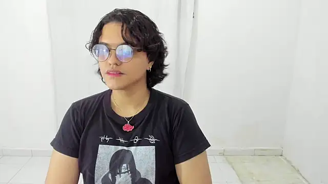 Diane_blossom webcam