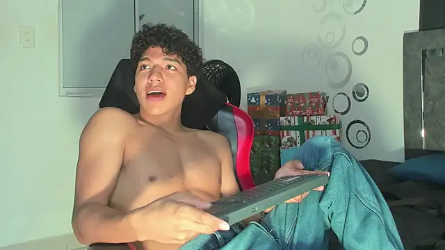 Maximiliano_Khalil webcam