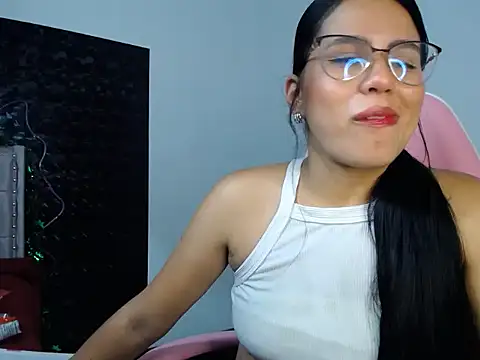 Alanaa_Sweet- webcam
