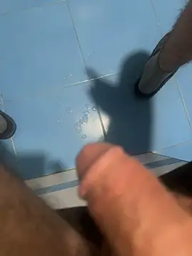 Grossebite2905 webcam