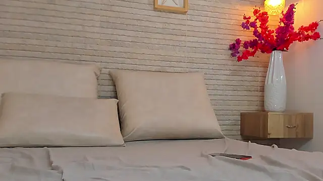 Charlotte_Myers webcam