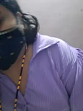 indian-hotmilfs webcam