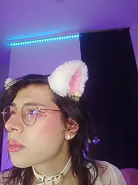 Sweet-SharoKitty webcam