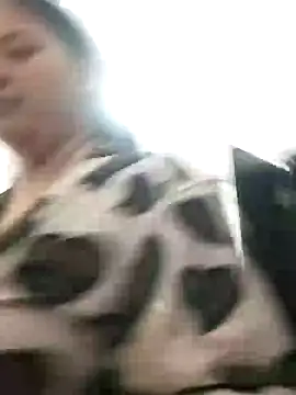 GoddessOfTheBigTits webcam