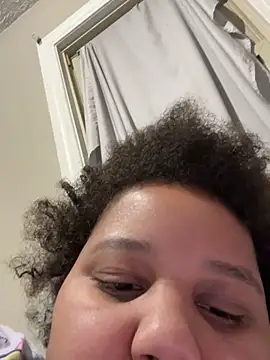 chocolate_bella webcam