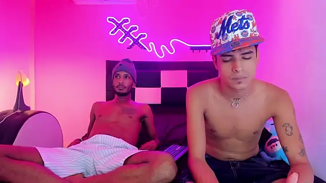 Lucky_boys__X webcam