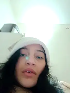 Virgin_Pussy_Love webcam