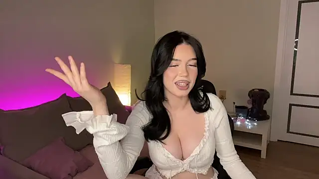 mistress_of_hearts webcam