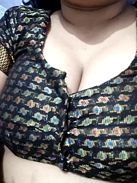 Dolly_Darling221 webcam