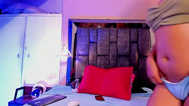 AngelaMiller_ webcam