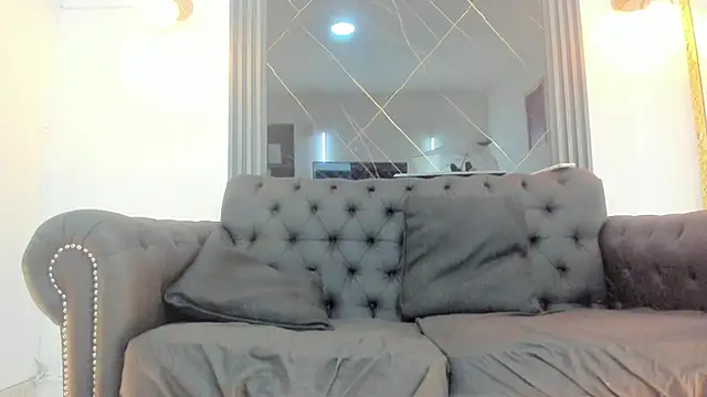 VickyJohnson1 webcam