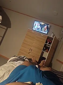 mbrc35 - Mbrc35's free webcam - UK Sex Cams