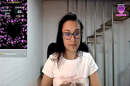 Jessie_Desire webcam