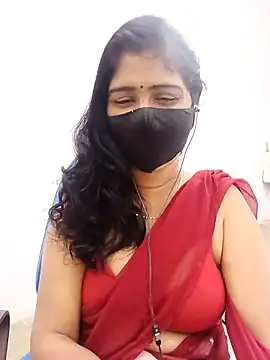 Lucky-Deepthi webcam