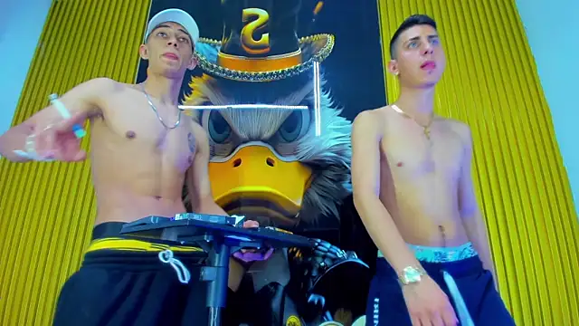 Dante_Brown1_ webcam