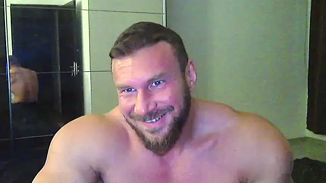 muscularkevin webcam