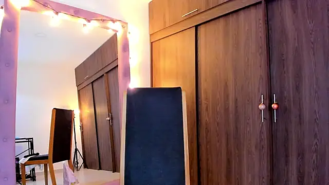 alikahouston4 webcam