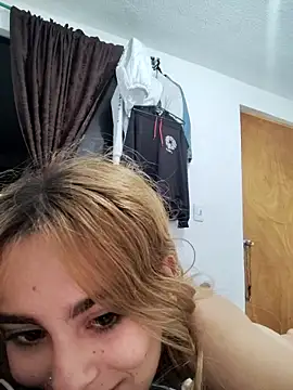 Natasha-Adams webcam