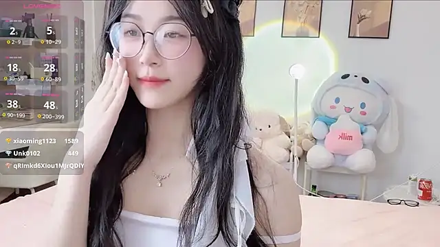 美女Luminous163在线直播