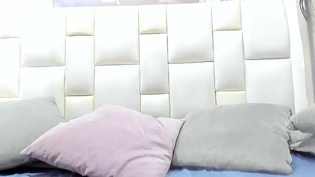 camila__herrera webcam