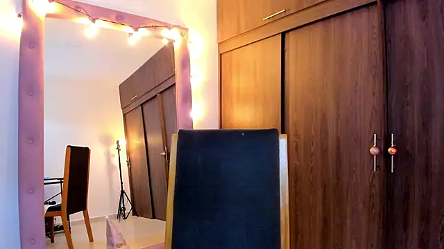 alikahouston4 webcam