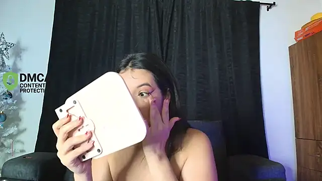 yungelitamor_ webcam