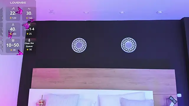 MiaTaylorSweet webcam