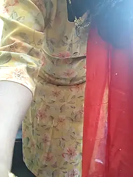 Webcam Model (Preeti345)  is live.Free join now!