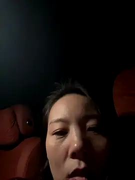 美女xinmengAZ在线直播