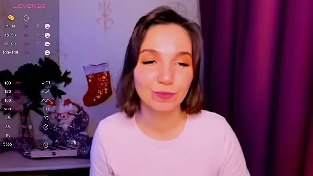 KindHazelHere_ webcam