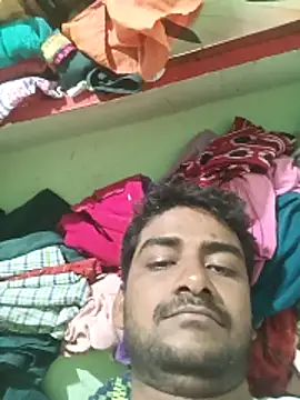 Pussyrequired webcam