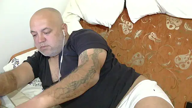 husoizmir (Ask my age) - 50000