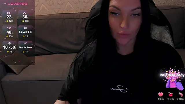 blackberry_star - Blackberry_star's free webcam