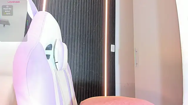 Gabrielaa_Miller_ webcam