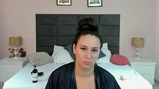 MadisonJenner webcam