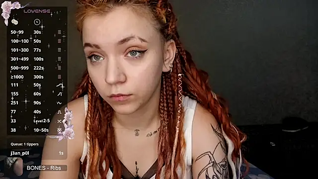 NoMoreCIothes webcam