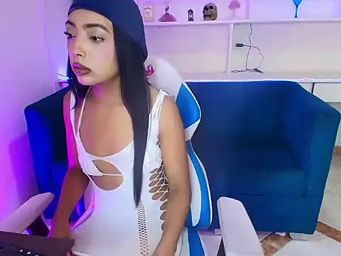 Samantha_Martiness webcam