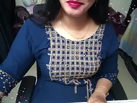 Cute_Aarushii webcam